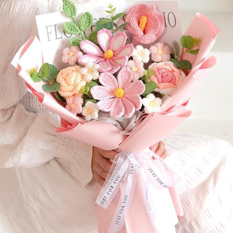 Gerbera Garden Handheld Crochet Bouquet shown in a clean product photograph